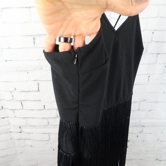 SHEIN BLACK SPAGHETTI STRAP V NECK MIDI FLAPPER FRINGE DRESS SIZE SMALL - Picture 5 of 7